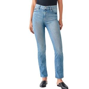 DL1961 Mara High Rise Instaculpt Straight Jeans in Vale Wash Light Medium Wash